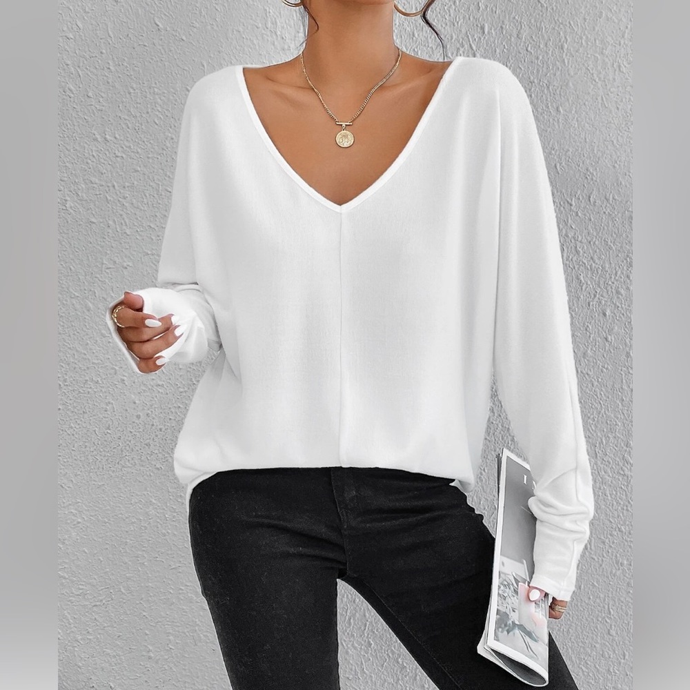 White Oversized V Neck Batwing Long Sleeve Knit Tee - Picture 5 of 9
